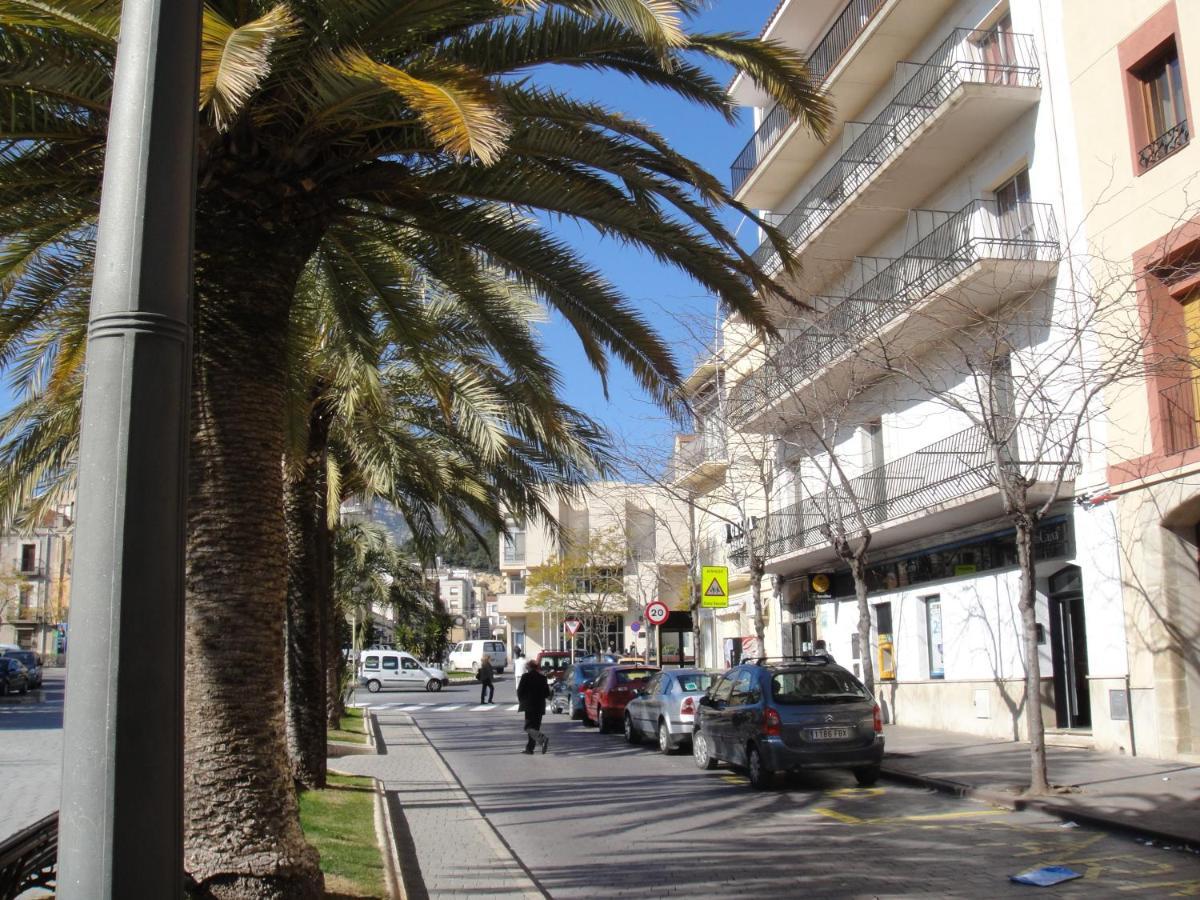 Hostal Residencia Celma Sant Carlos de la Ràpita المظهر الخارجي الصورة