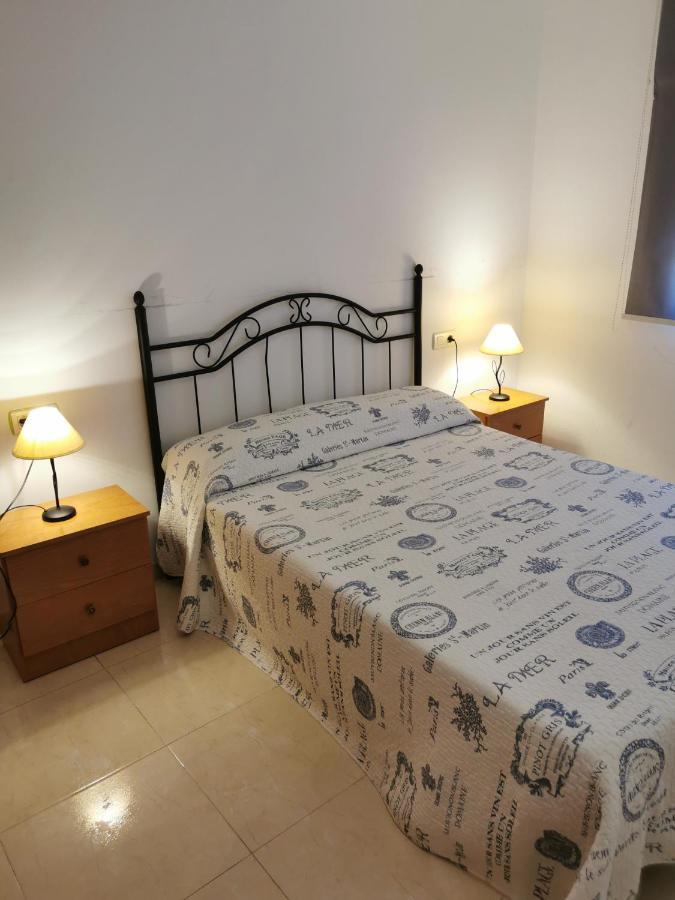 Hostal Residencia Celma Sant Carlos de la Ràpita المظهر الخارجي الصورة