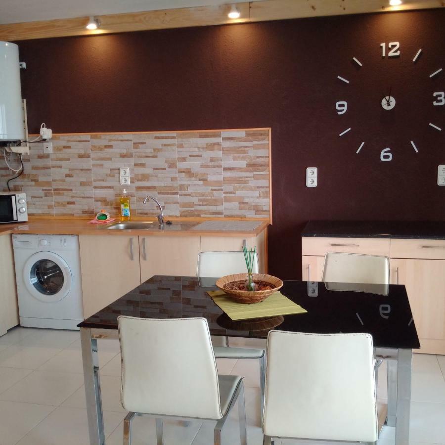 Hostal Residencia Celma Sant Carlos de la Ràpita المظهر الخارجي الصورة